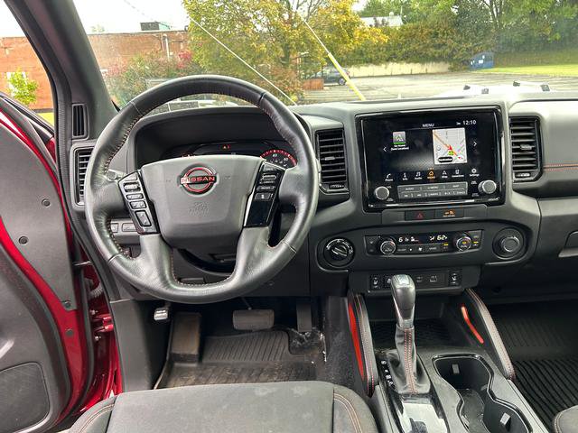 Used 2023 Nissan Frontier PRO-4X w/ Pro Convenience Package image 12