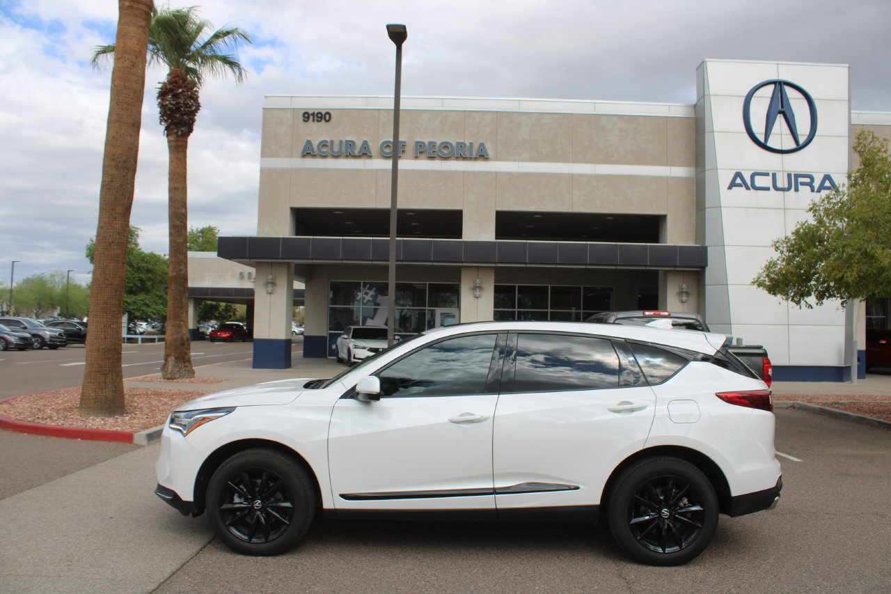 Used 2026 Acura RDX SH-AWD image 2
