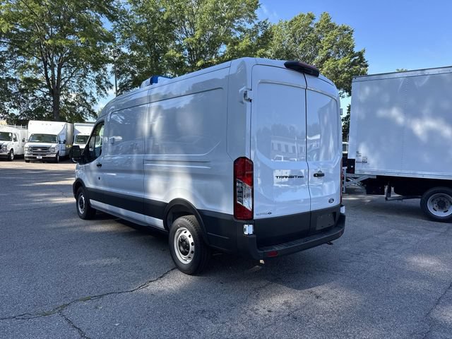 New 2026 Ford Transit 250 148 Medium Roof w/ Load Area Protection Package RWD image 6