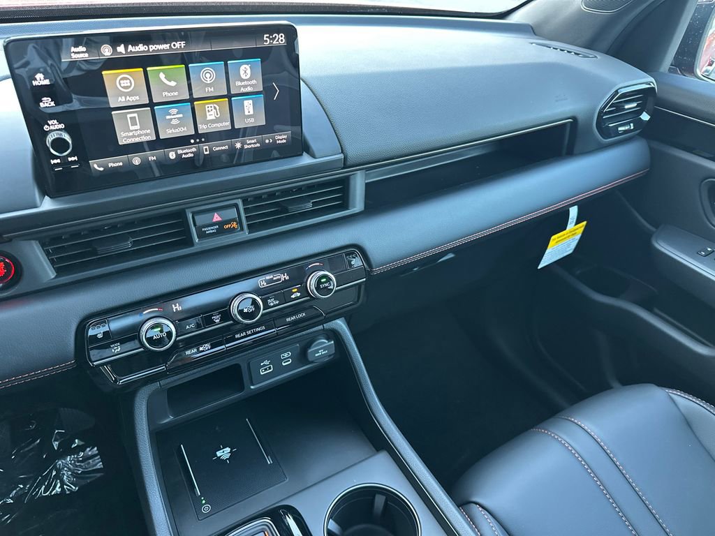 New 2025 Honda Pilot TrailSport image 27