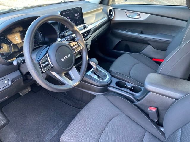 Used 2022 Kia Forte LXS w/ LXS Technology Package image 6