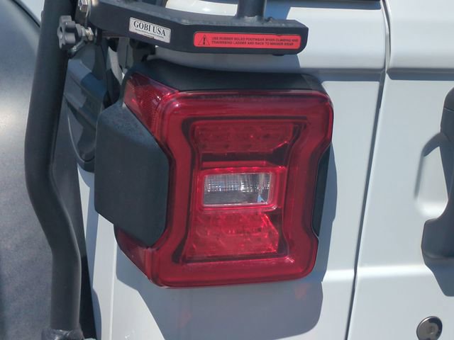 Used 2018 Jeep Wrangler Unlimited Rubicon w/ Steel Bumper Group AWD/4WD image 21