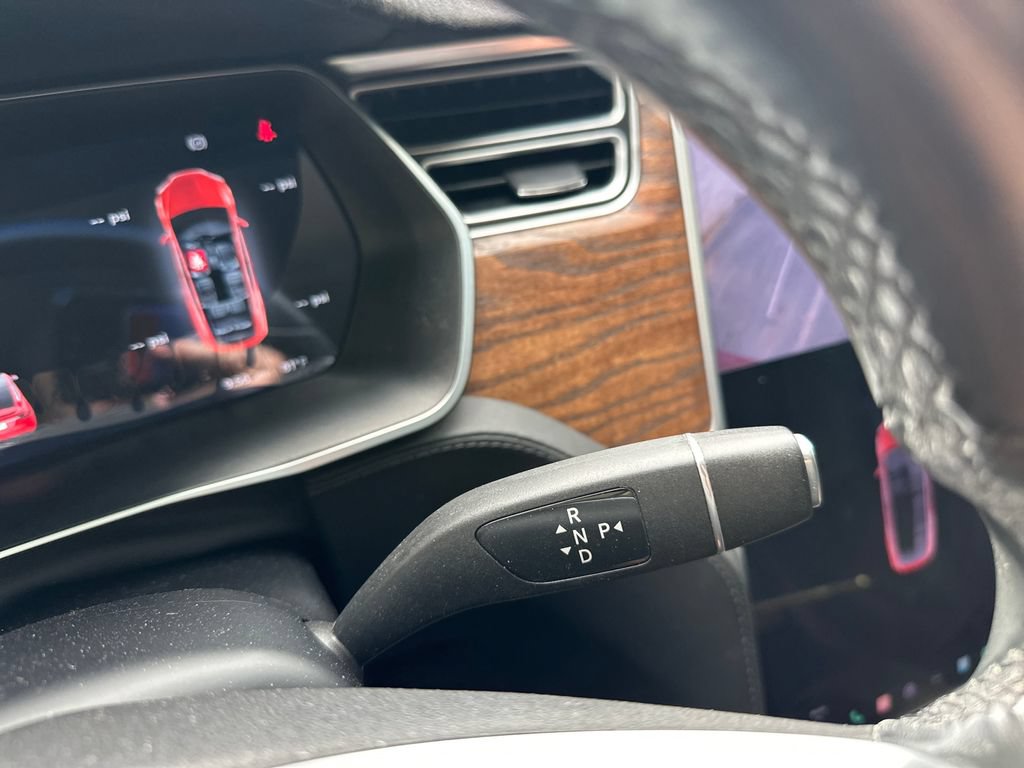 Used 2017 Tesla Model X 100D AWD/4WD image 15