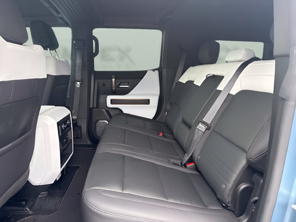 Used 2024 GMC Hummer EV 3X w/ Omega Edition AWD/4WD image 13