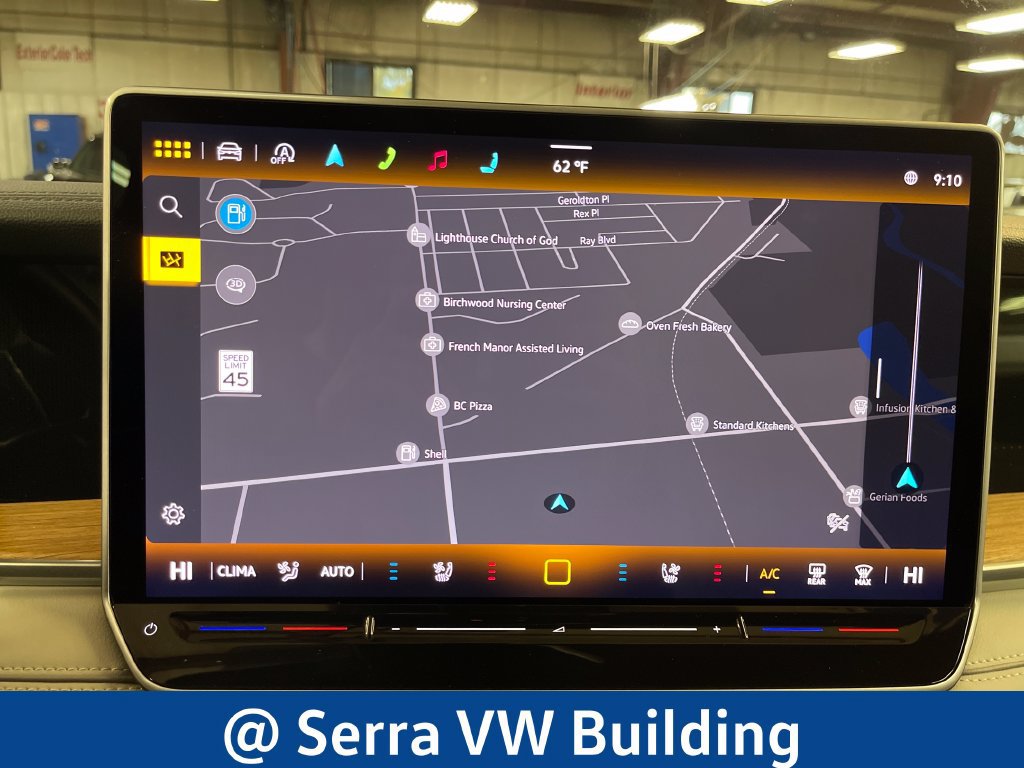 Used 2025 Volkswagen Tiguan SEL R-Line AWD/4WD image 27