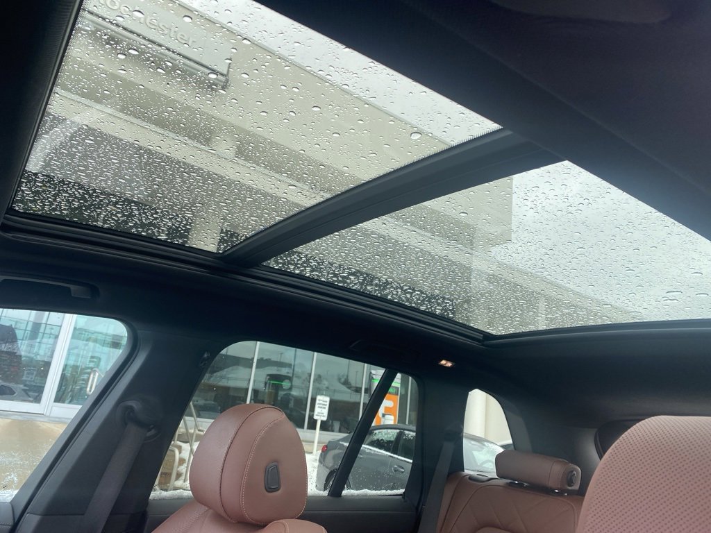 Certified 2023 BMW X5 xDrive40i w/ Premium Package image 12