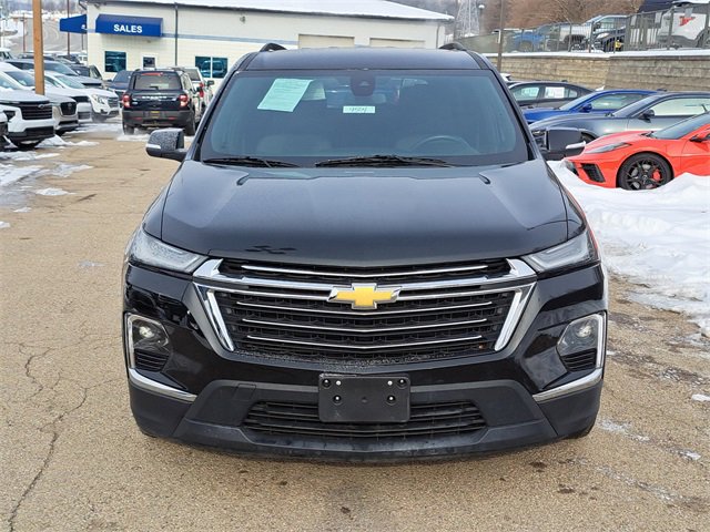 Used 2023 Chevrolet Traverse LT w/ LPO, Floor Liner Package image 8