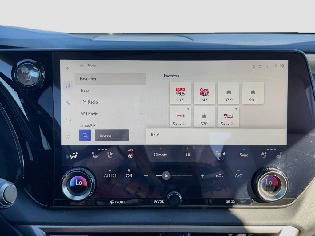 Used 2024 Lexus RX 350h w/ Accessory Package (P1) AWD/4WD image 19