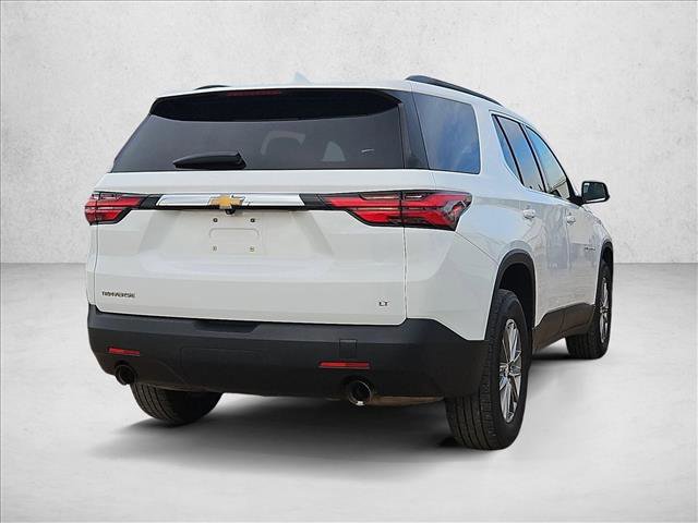Used 2023 Chevrolet Traverse LT image 3
