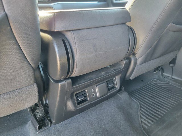 Used 2022 GMC Sierra 1500 Elevation image 29