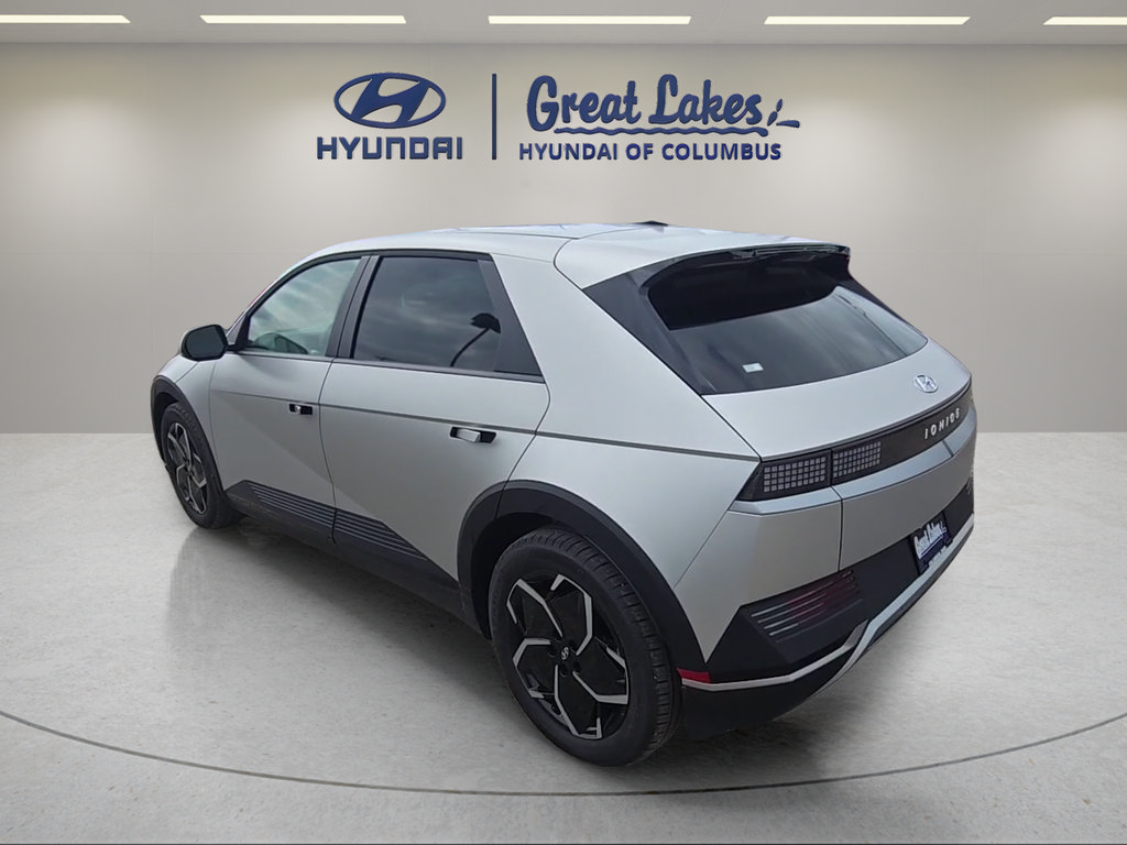 Certified 2024 Hyundai Ioniq 5 SEL AWD/4WD image 3