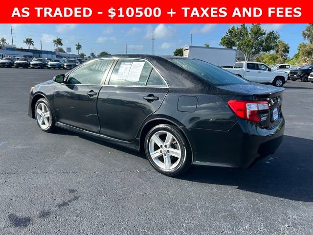 Used 2014 Toyota Camry SE image 4