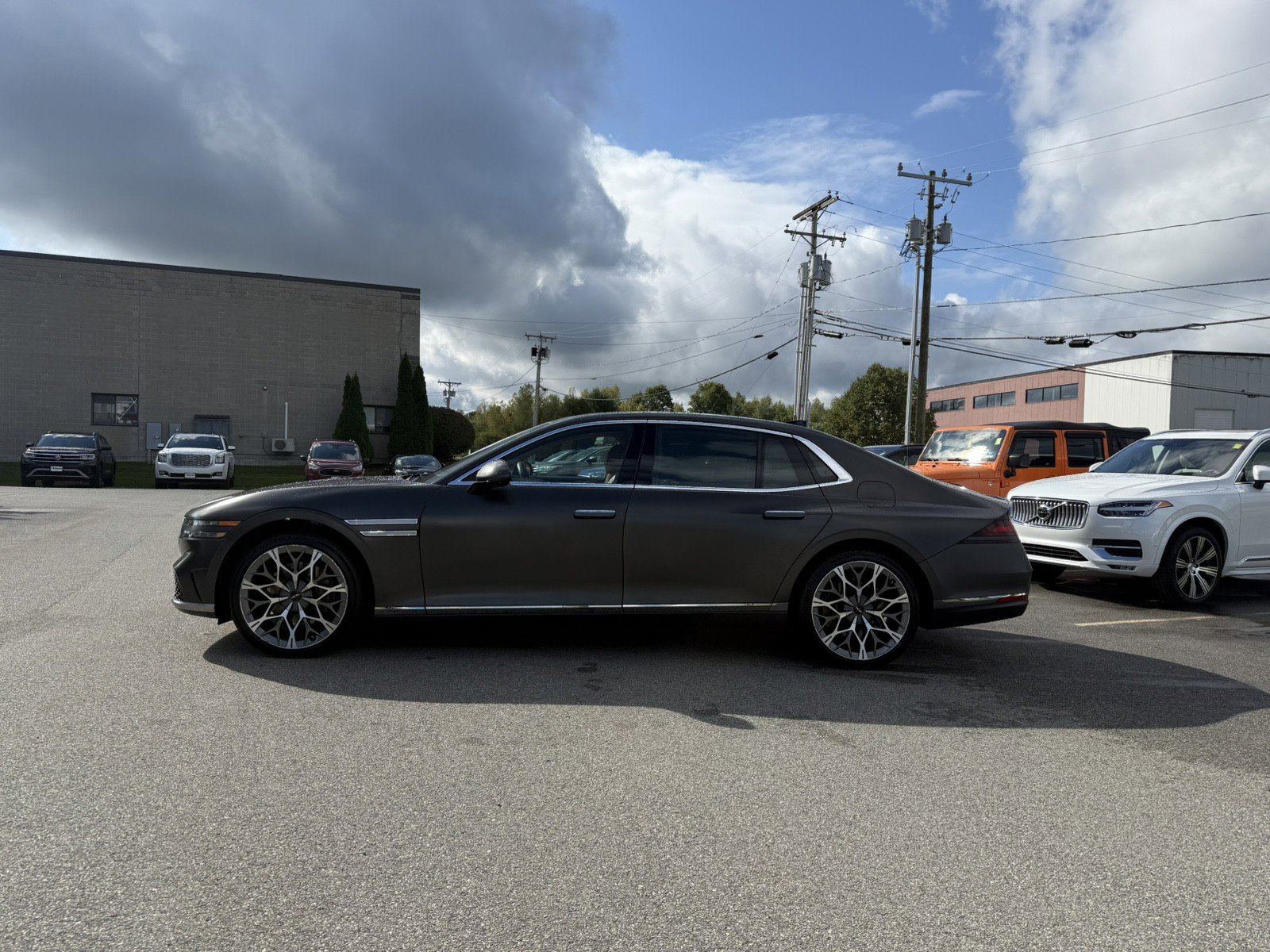 Used 2023 Genesis G90 3.5T image 6