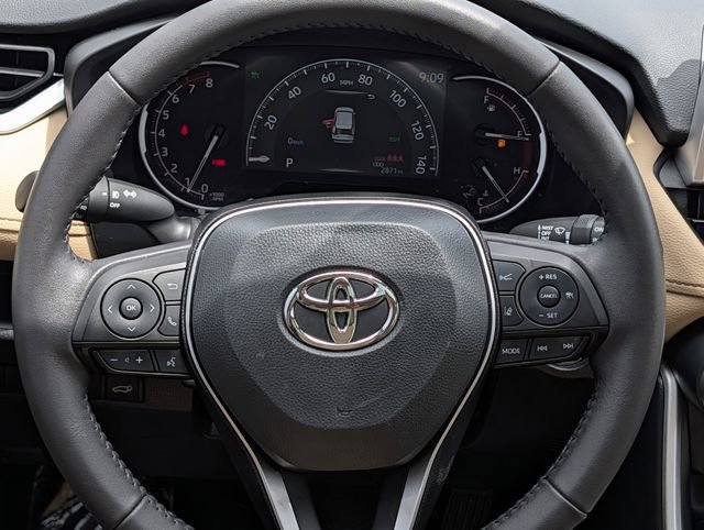 Used 2025 Toyota RAV4 XLE Premium FWD image 13