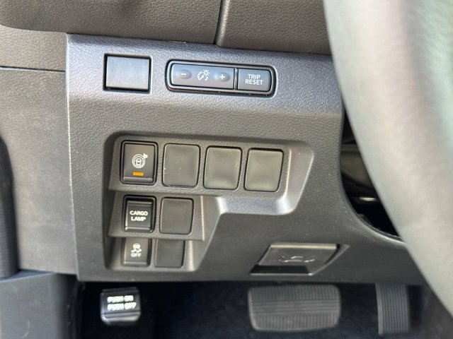 New 2027 Nissan Frontier SV RWD image 23