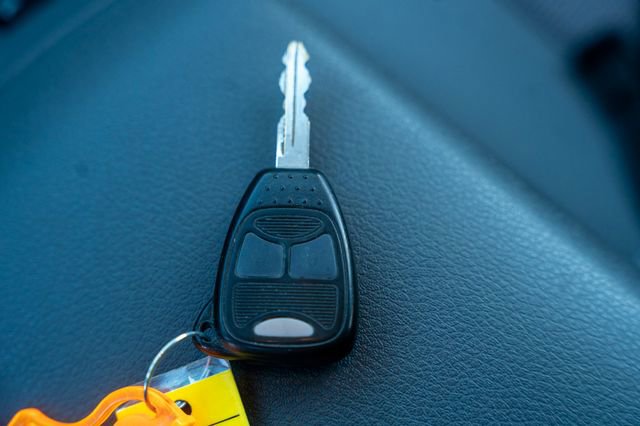 Used 2007 Dodge Dakota SLT w/ Trailer Tow Group image 26