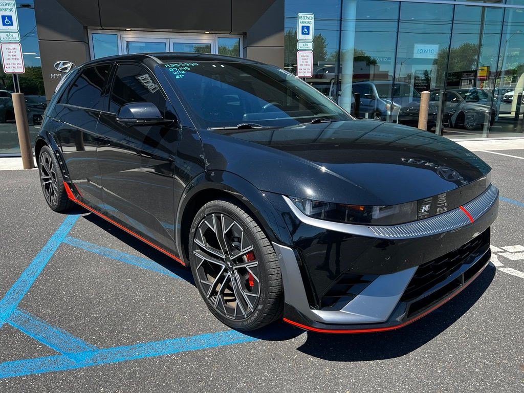 Certified 2025 Hyundai Ioniq 5 N AWD/4WD image 23