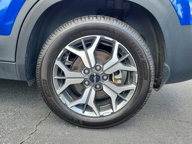 Certified 2023 Kia Seltos EX AWD/4WD image 7