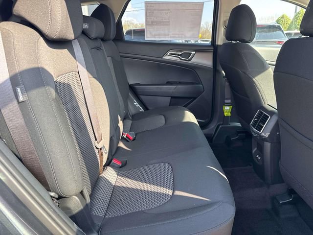 New 2026 Kia Sportage LX image 12