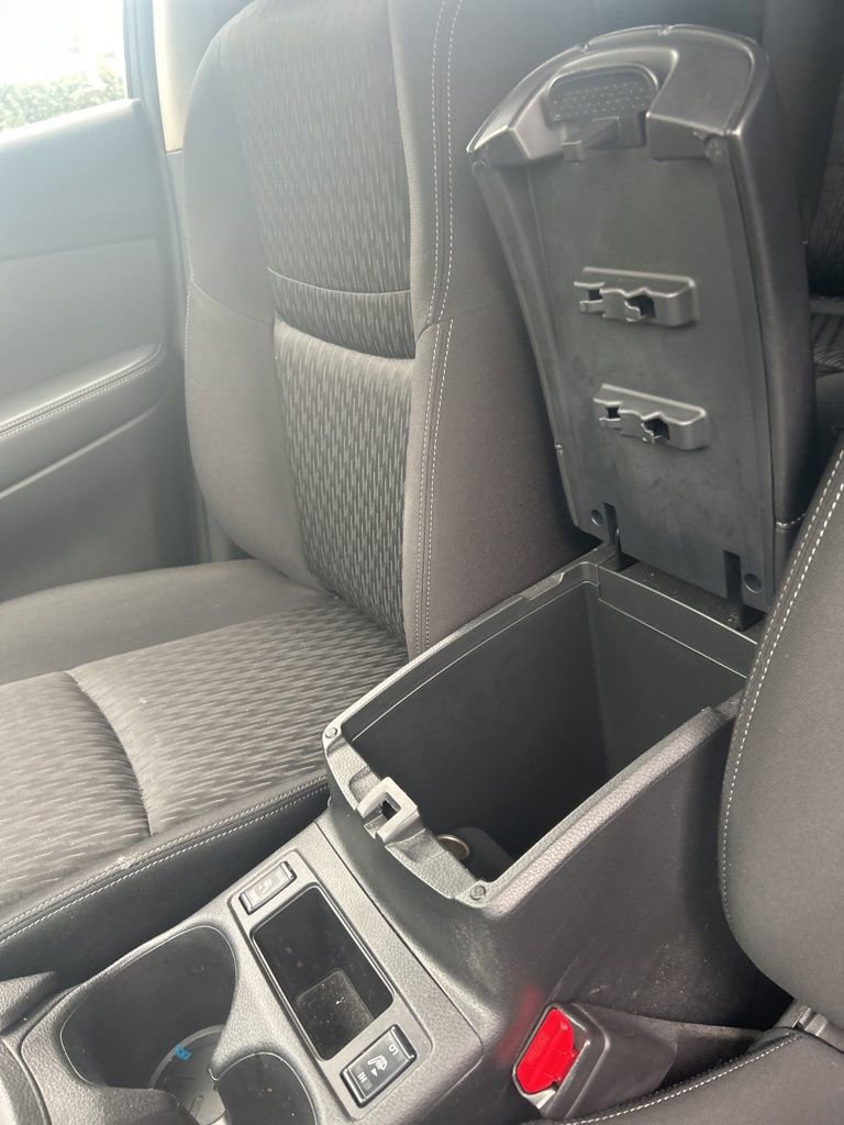 Used 2020 Nissan Rogue S w/ Special Edition Package image 29