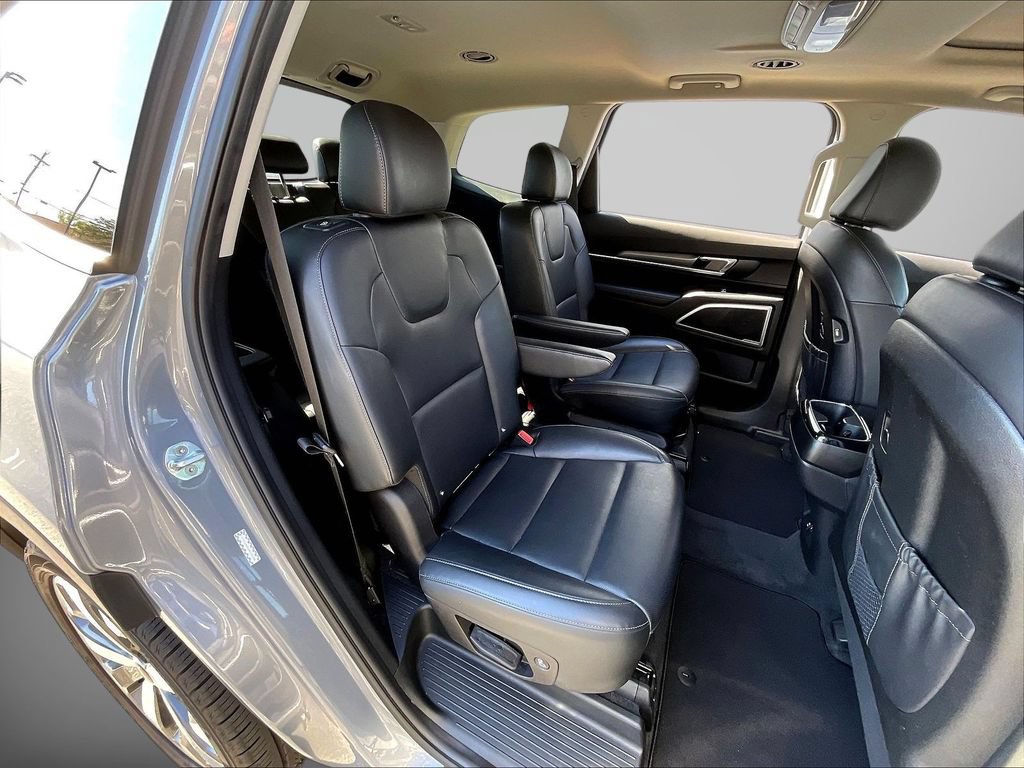 Used 2021 Kia Telluride S FWD image 26