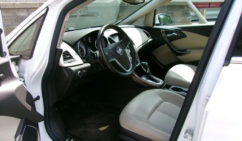 Used 2014 Buick Verano FWD image 12