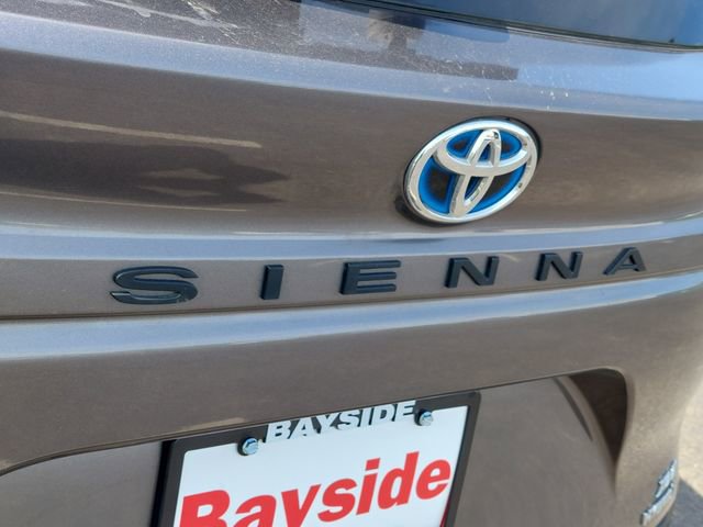 Used 2024 Toyota Sienna XLE w/ XLE Plus Package image 36