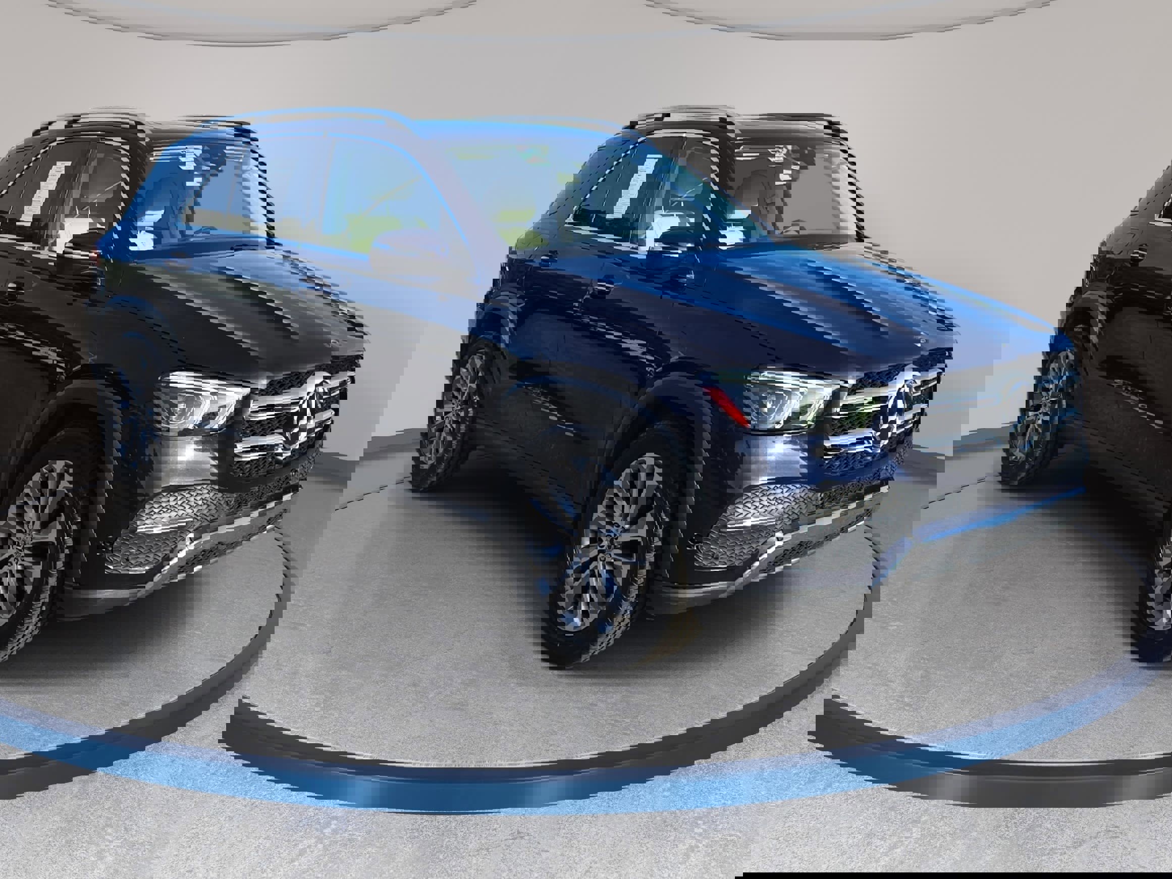 Used 2020 Mercedes-Benz GLE 350 4MATIC image 3