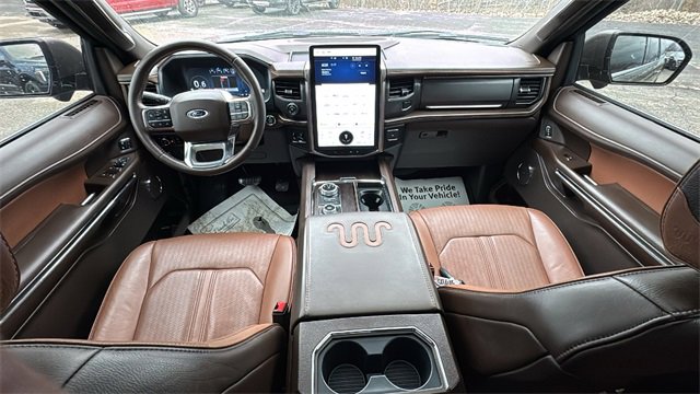 Certified 2024 Ford Expedition Max King Ranch image 12