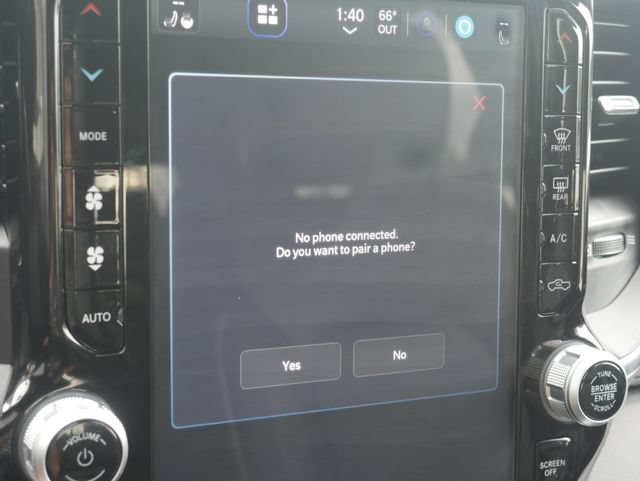 Used 2024 RAM 1500 Laramie AWD/4WD image 6