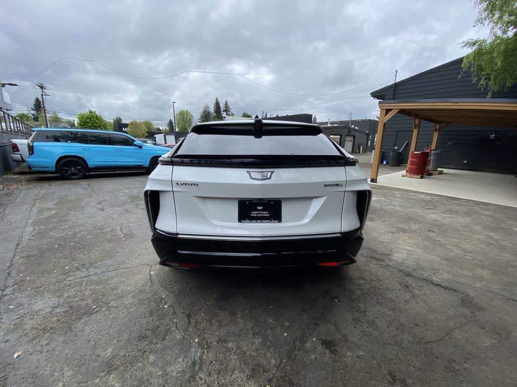 Certified 2025 Cadillac Lyriq Luxury AWD/4WD image 5