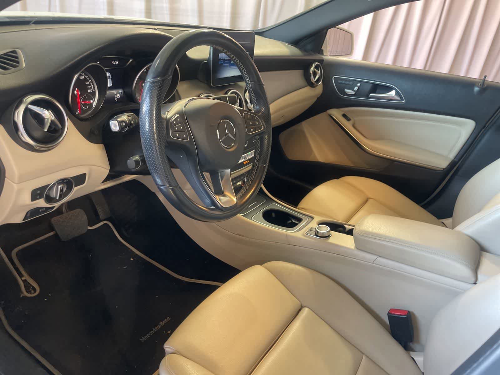 Used 2020 Mercedes-Benz GLA 250 image 20