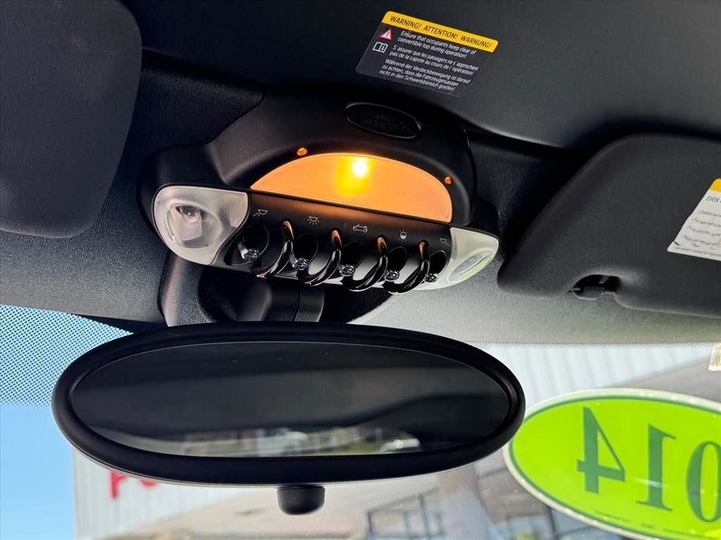 Used 2014 MINI Cooper Convertible FWD image 28