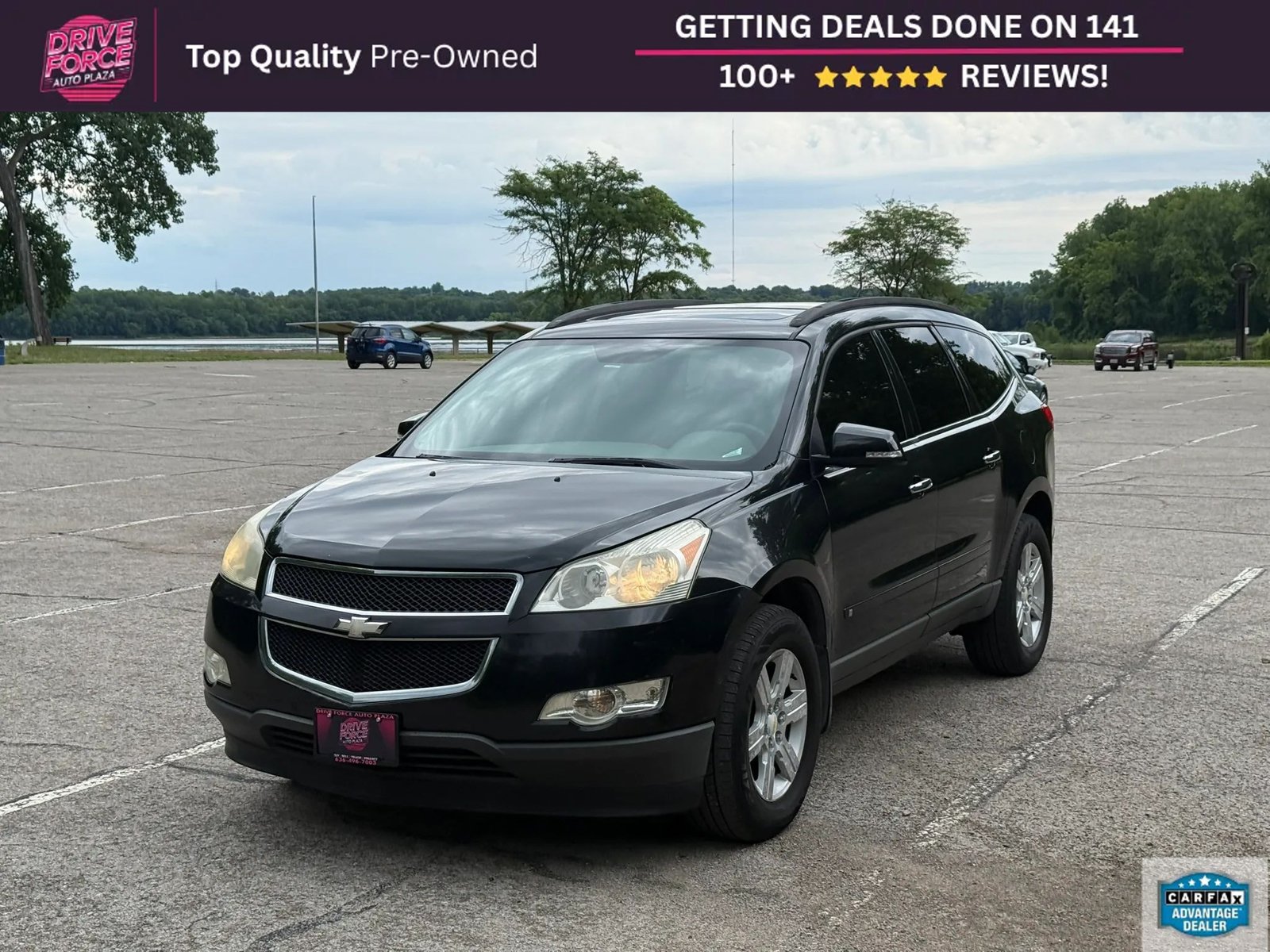 Used 2010 Chevrolet Traverse LT AWD/4WD image 1