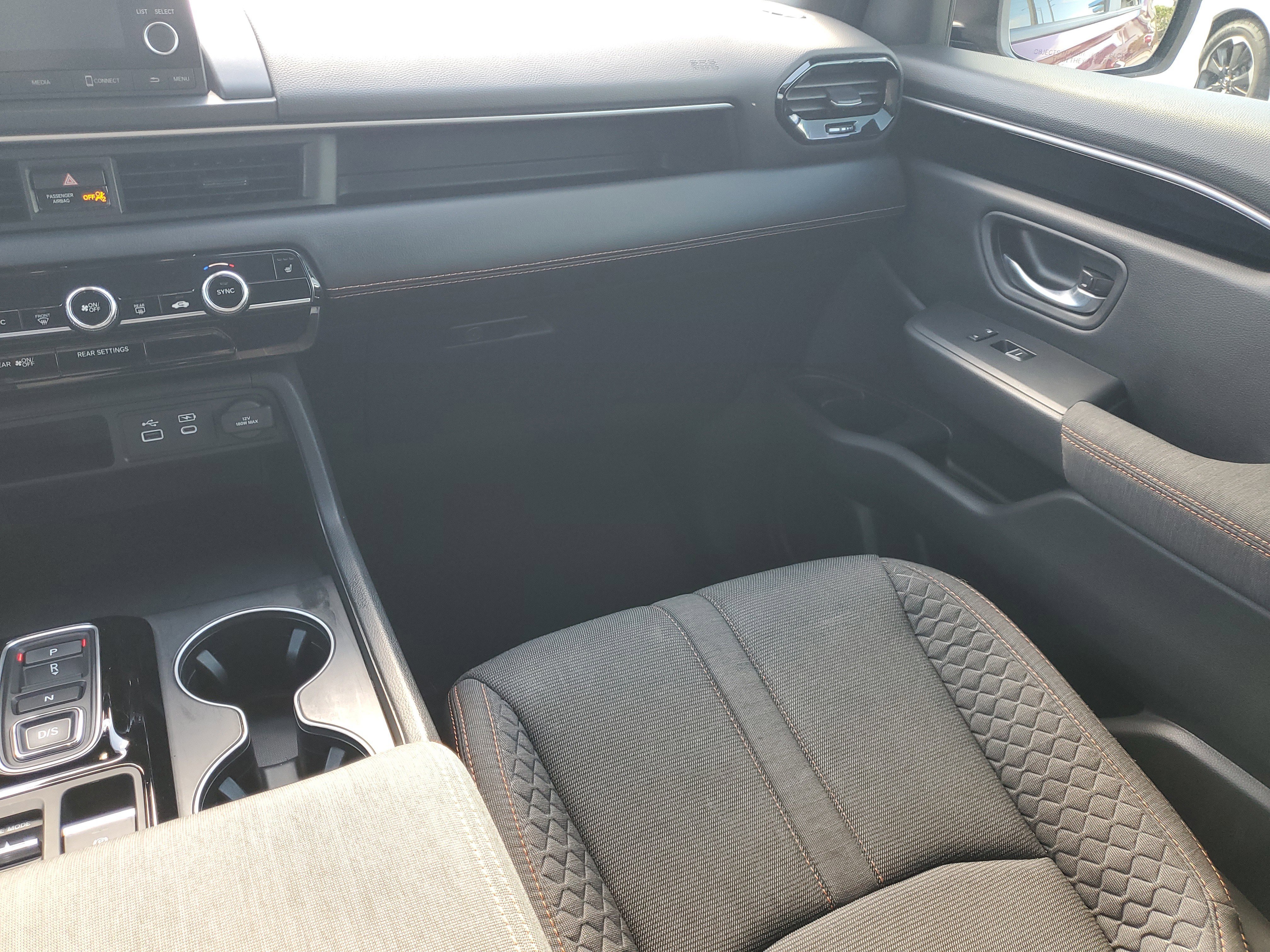 Used 2023 Honda Pilot Sport image 19