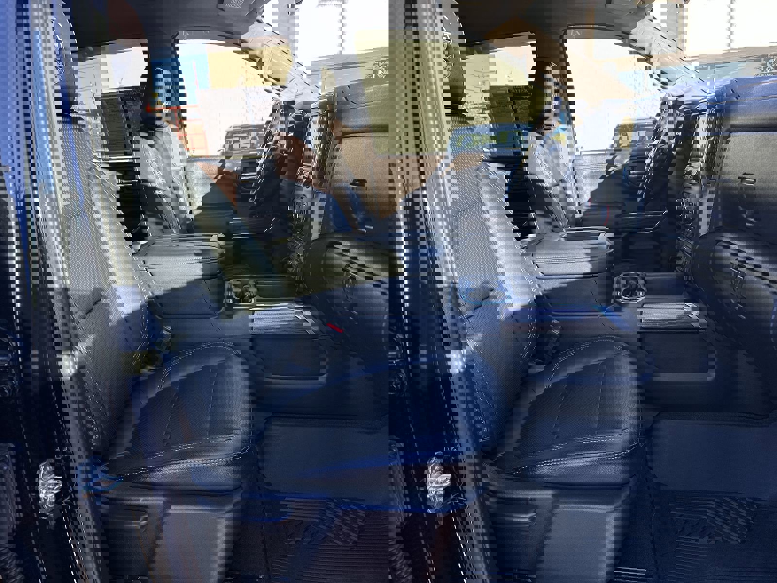 Used 2020 Chevrolet Silverado 1500 RST image 22