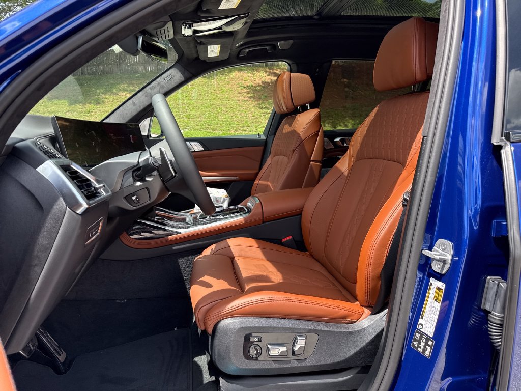 New 2027 BMW X7 M60i AWD/4WD image 10