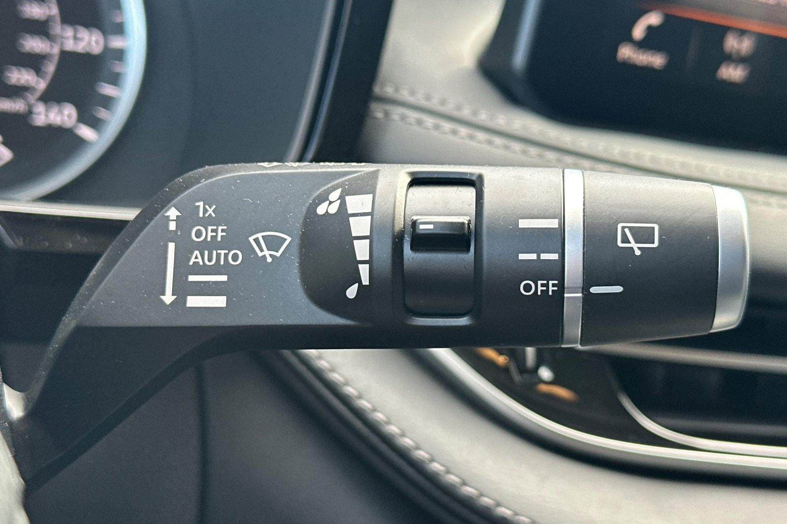 Certified 2025 INFINITI QX60 Pure image 42