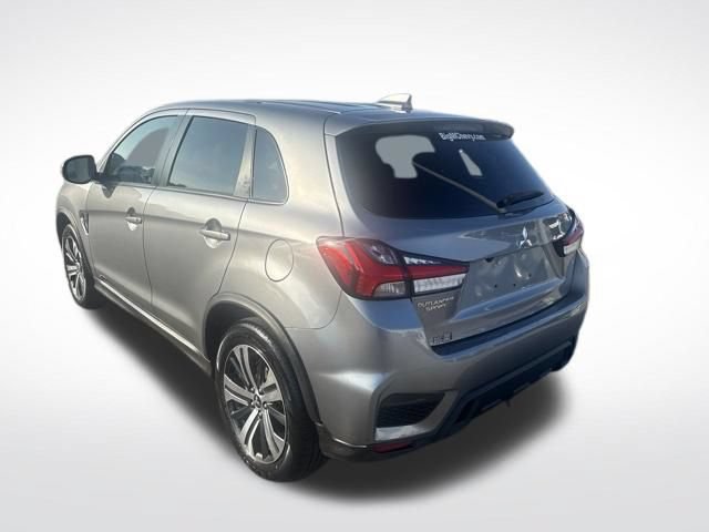 Used 2025 Mitsubishi Outlander Sport SE AWD/4WD image 3
