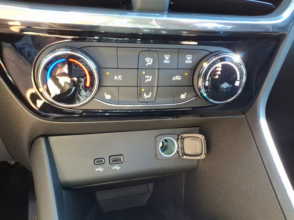 New 2026 Buick Encore GX Sport Touring w/ Comfort Package image 20