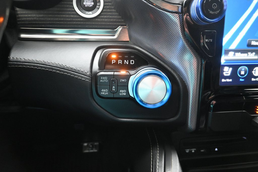 Used 2019 RAM 1500 Limited AWD/4WD image 19