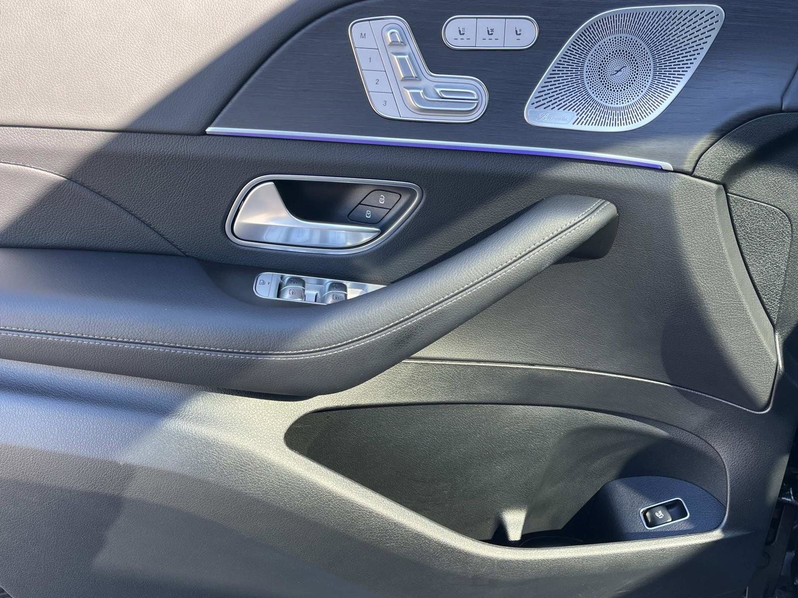 Used 2025 Mercedes-Benz GLE 350 4MATIC image 18