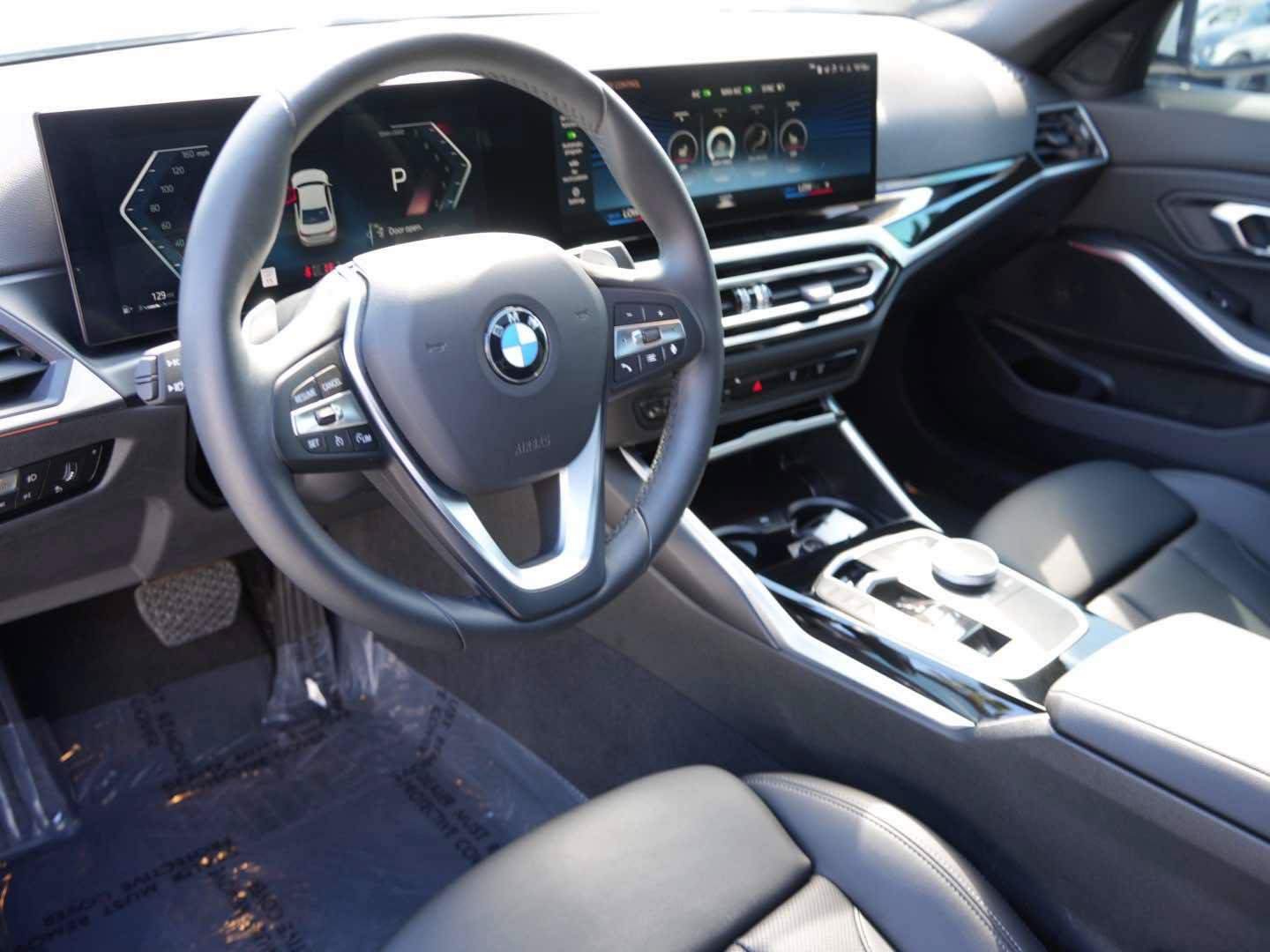 Used 2024 BMW 330i Sedan w/ Convenience Package RWD image 12