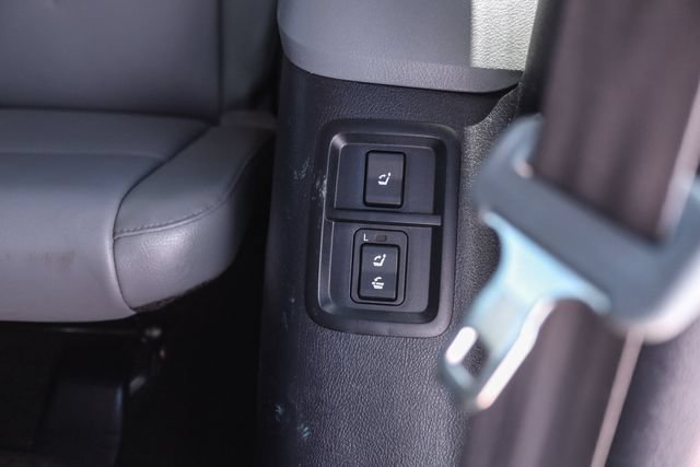 Used 2015 Toyota Sequoia Limited AWD/4WD image 54