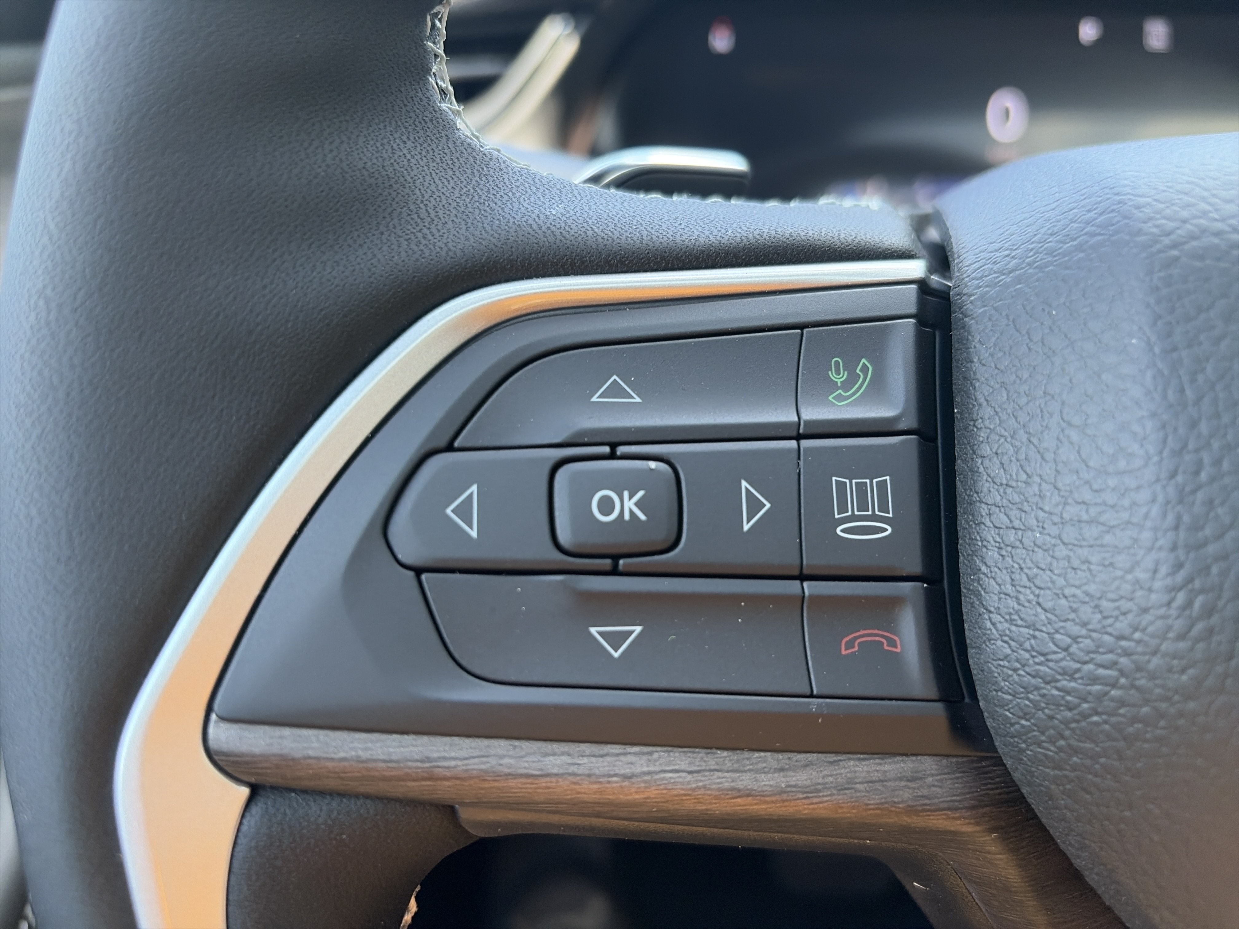 New 2026 Jeep Grand Cherokee L 4WD image 13