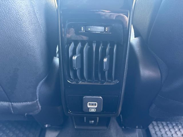 Used 2025 Jeep Compass Trailhawk AWD/4WD image 26