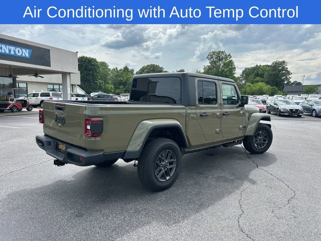 New 2026 Jeep Gladiator Sport AWD/4WD image 4