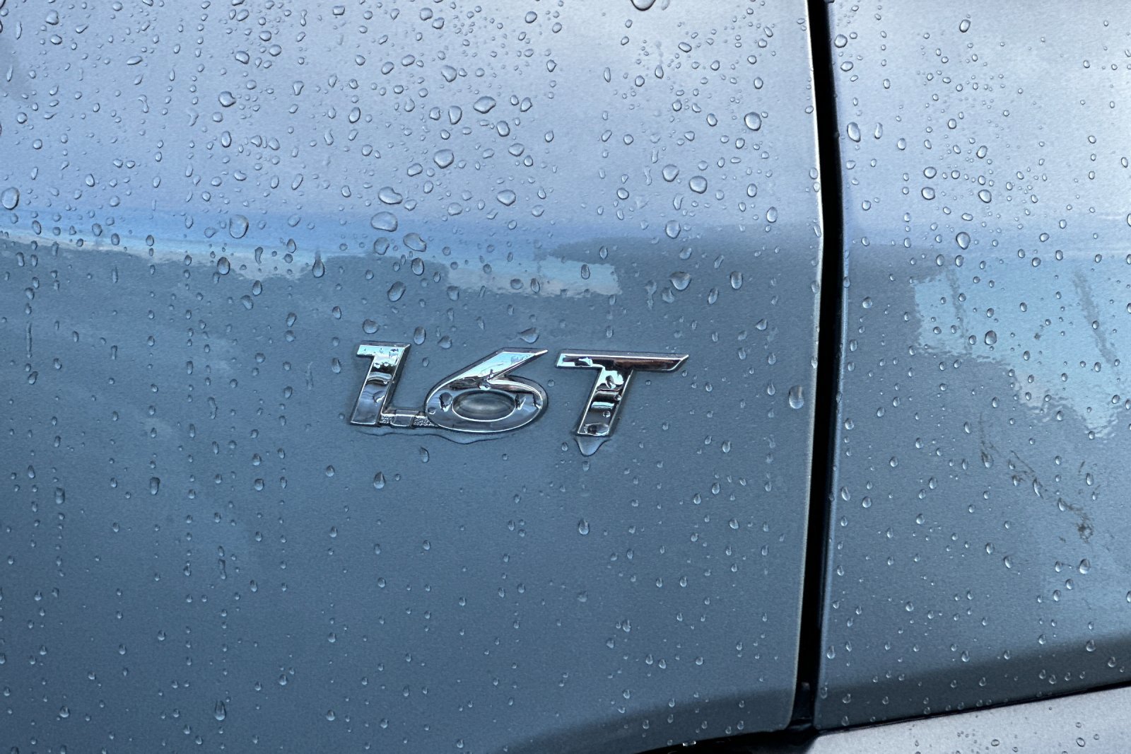 Used 2021 Hyundai Kona Limited w/ Cargo Package image 26