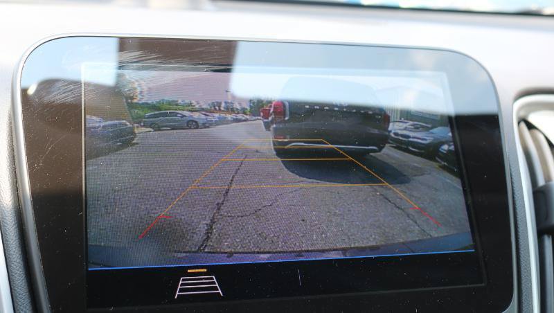 Used 2020 Chevrolet Malibu LS FWD image 15