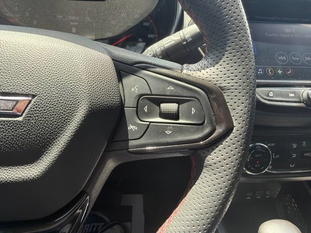Used 2023 Chevrolet TrailBlazer RS w/ Convenience Package FWD image 21